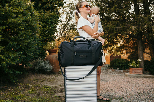 Packaboo Luxe with Black Interior